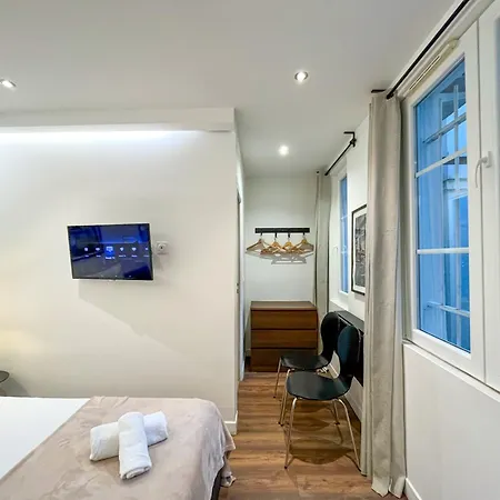 Urbanflat 204 - Beautiful In The Center Of 아파트 *